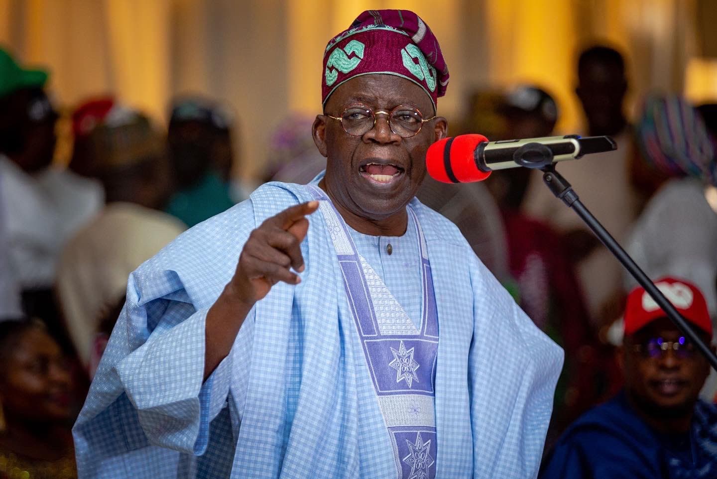 Tinubu Becomes APC’s Frontrunner