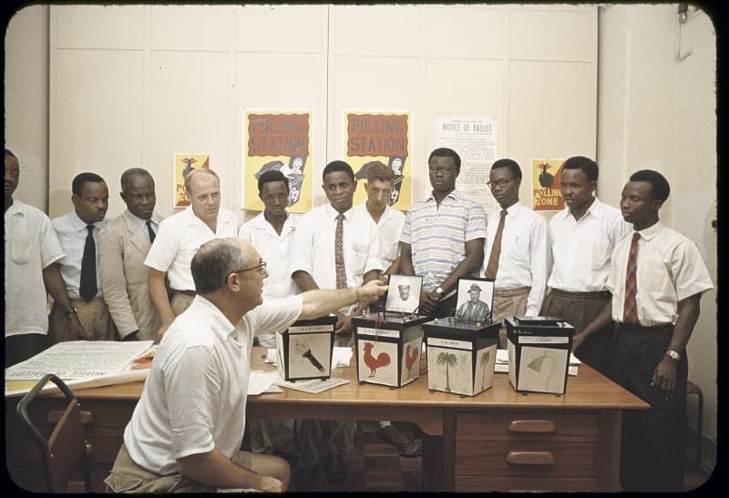 Reading Nigeria's Political History